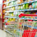 Morawiecki: Zaproponujemy ustawę, która utrudni dużym sklepom sprzedaż produktów pod ich marką