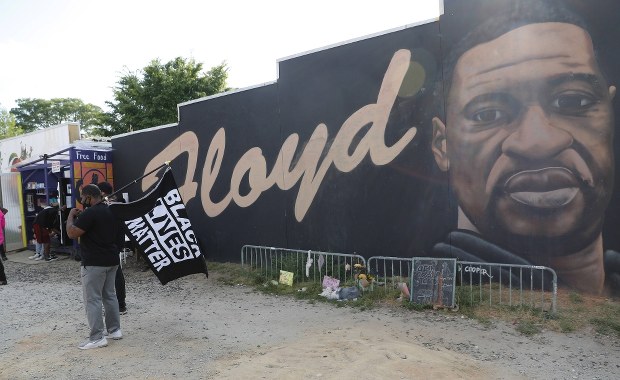 Morderstwo George’a Floyda. Sąd oddalił apelację skazanego policjanta 