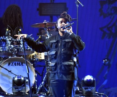 Morderstwo, striptizerki i sporo krwi w klipie "In The Night" The Weeknd 