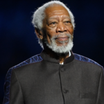 Morgan Freeman poprowadził ceremonię otwarcia mistrzostw świata w Katarze. Wściekli fani krytykują artystę