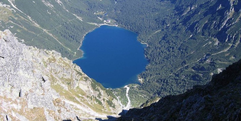 Morskie Oko jest jednym z najpiękniejszych jezior w Polsce /Tomasz O./domena publiczna /Wikipedia