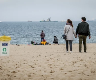 Morze Bałtyckie wyrzuciło na plażę skarby. Za 1 kg płacą od setek po tysiące 