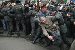 Moskiewska milicja rozpędziła opozycję