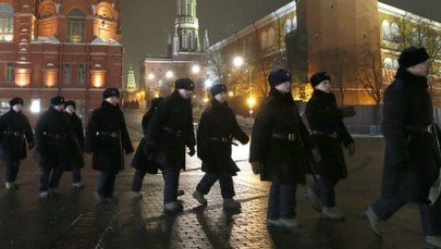 Moskwa: Tysiąc osób ewakuowanych z dworców. Informacja o bombach