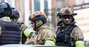 ​Moskwa wzmacnia siły u granic NATO. Zdjęcia satelitarne zdemaskowały Kreml