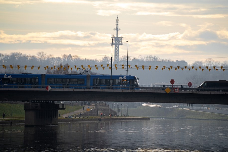 Most Grunwaldzki /Shutterstock