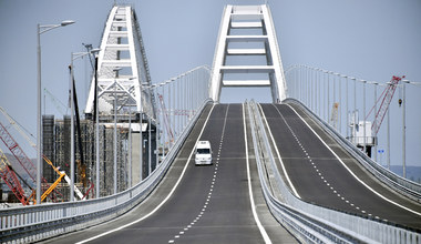Most na Krym. Ukraińcy dostarczali Rosjanom budulec