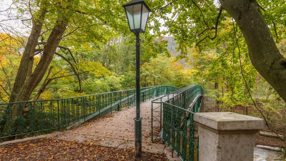 Most na Schwechat w Baden na zdjęciu ilustracyjnym /Shutterstock