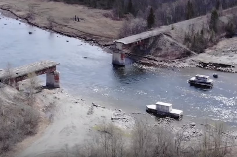 Most najprawdopodobniej zniknął jeszcze w maju /YouTube