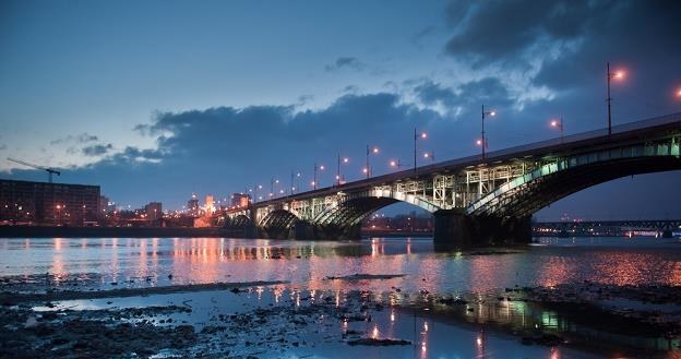 Most Poniatowskiego Warszawa. Fot. Bartosz Krupa /East News