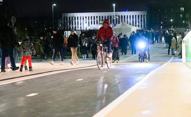 Mosty Berdychowskie otwarte w Poznaniu. Tłumy spacerowiczów