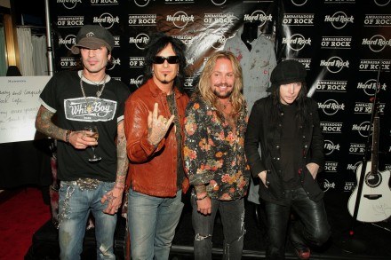 Mötley Crüe jeszcze z Tommym Lee (z lewej, obok Nikki Sixx) fot. Donald Bowers /Getty Images/Flash Press Media
