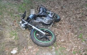 Motocykl po wypadku /KPP Biłgoraj /Policja