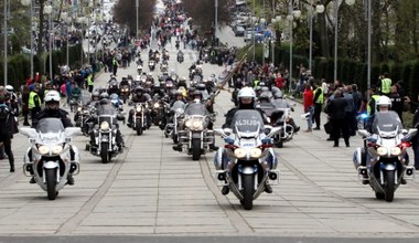 ​Motocykliści na start 