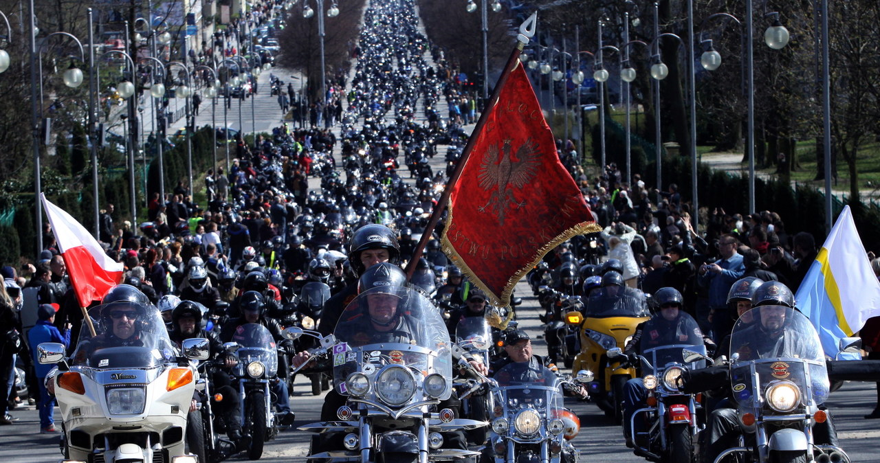 Motocykliście w Częstochowie /Waldemar Deska /PAP