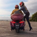 Motocyklista jest trzeźwy. Czy pasażer może jechać pijany?