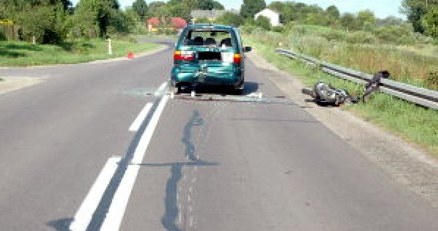 Motocyklista nie zdołał wyhamować /Policja