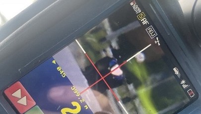 Motocyklista pędził przez miasto z prędkością 205 km/h