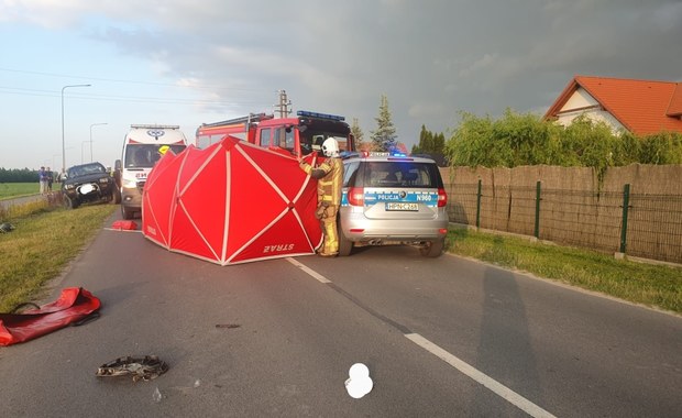 Motocyklista zderzył się z radiowozem. Tragedia w gminie Chojnice