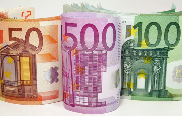 Motywem wiodącym w euro są most i brama /&copy; Panthermedia
