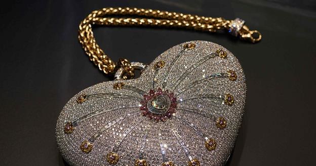 Mouawad 1001 Nights Diamond Purse /AFP