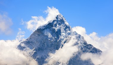 Mount Everest tylko dla wybranych. Bez pozwolenia nie wejdziesz na szczyt