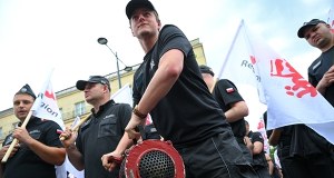 Mówią "nie" ograniczeniu świadczeń. Służba Więzienna protestuje w stolicy
