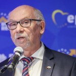 Janusz Lewandowski "Może być opóźnienie wypłat". Konsekwencje weta prezydenta ws. SAFE