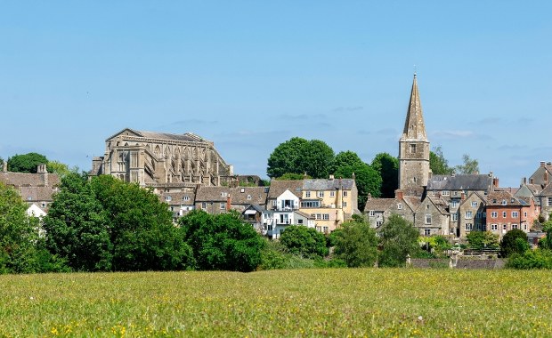 Może to pomysł na Twoje kolejne wakacje? Pieszo lub na rowerze szlakiem "zaginionego" króla 