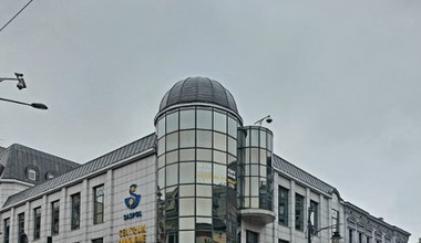 Możesz kupić jedno z pierwszych centrów handlowych w Łodzi. Sprzedawca zachęca inwestorów