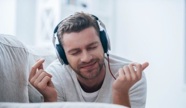 Możesz odmłodzić swój mózg nawet o siedem lat. Wystarczy, że zmienisz jedno