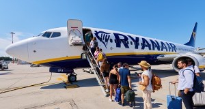 Możliwe odwołania lotów w wakacje. Prezes Ryanaira ostrzega