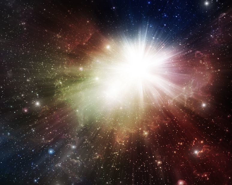 Możliwe, że Betelgeza już eksplodowała stając się supernową. Efekty wybuchu zobaczymy na Ziemi jednak dopiero po 600 latach /123RF/PICSEL