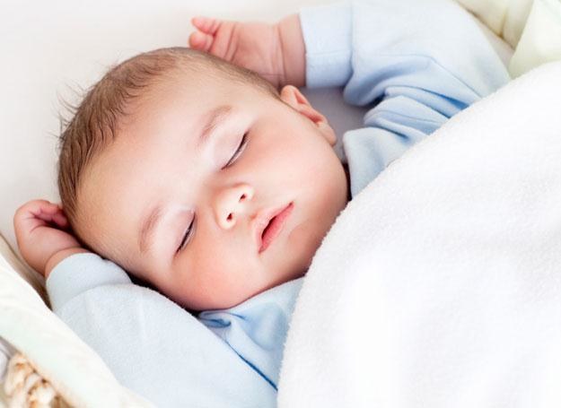 Można nauczyć dziecko samodzielnego zasypiania i spokojnego przesypiania nocy /&copy; Panthermedia