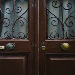 Można wymienić drzwi wejściowe zupełnie za darmo. Przysługuje ci dofinansowanie?