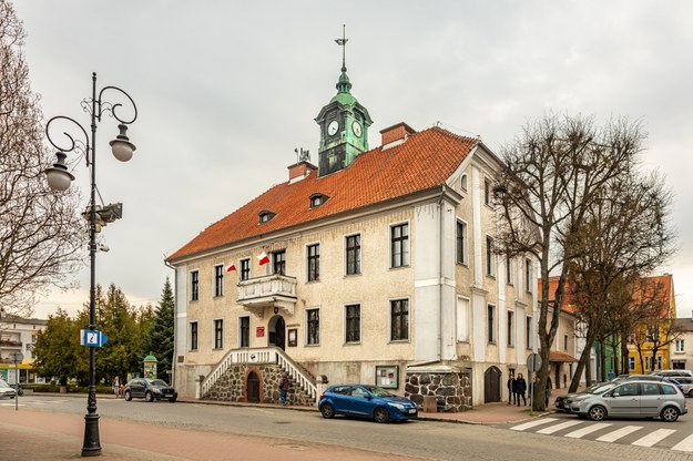 W Mrągowie w południe spacer śladami pomników przyrody