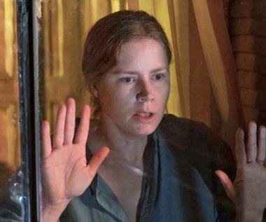 Mroczne oblicze Amy Adams. Te thrillery wywołają skrajne emocje