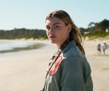 Mroczny kryminał Netfliksa podbił serca polskich widzów. Wciąga od pierwszego odcinka