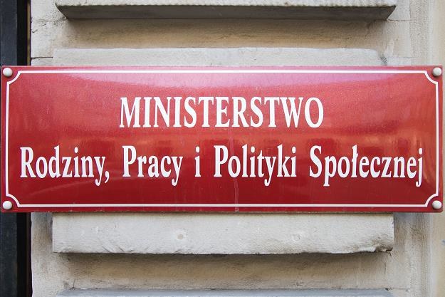 MRPiPS chce aktywizować zawodowo dłużników alimentacyjnych /fot. Paweł Wiśniewski /East News