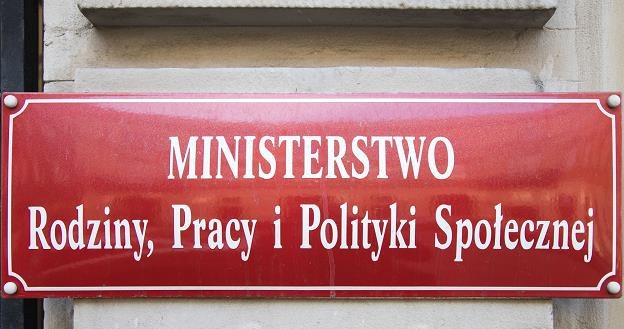 MRPiPS chce aktywizować zawodowo dłużników alimentacyjnych /fot. Paweł Wiśniewski /East News
