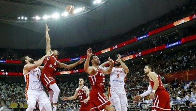 MŚ koszykarzy. Polska przegrała z Hiszpanią i zagra o 5. miejsce 