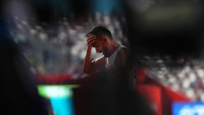 MŚ w Dausze: Adam Kszczot odpadł w półfinale biegu na 800 m! "Zabrakło komedii, został sam dramat"