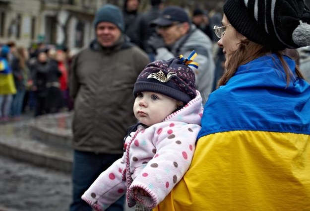 MSW Ukrainy zamierza utworzyć lokalne oddziały specjalne złożone z cywilów /SERGEY KOZLOV /PAP/EPA