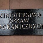 MSZ: Polska w pełni popiera decyzję Czech o wydaleniu rosyjskich dyplomatów