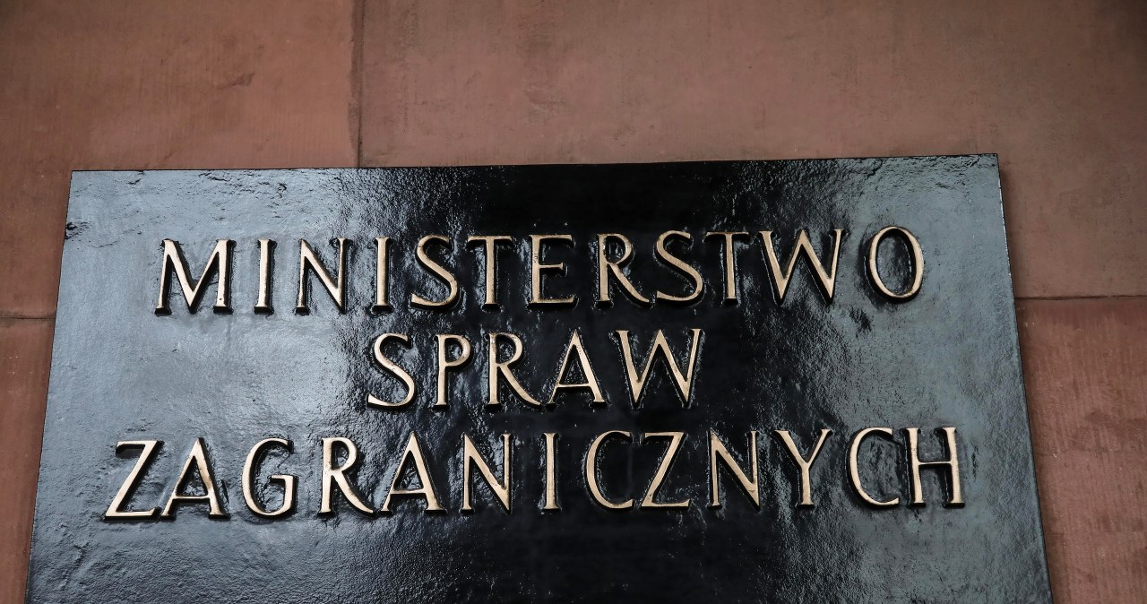 MSZ: Polska w pełni popiera decyzję Czech o wydaleniu rosyjskich dyplomatów