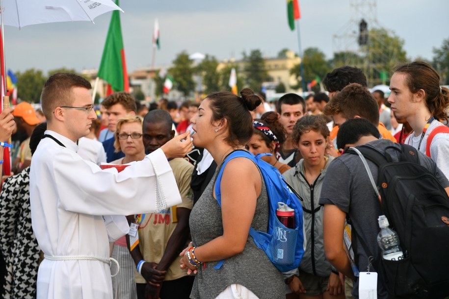 Msza św. na Błoniach /Maciej Kulczyński /PAP