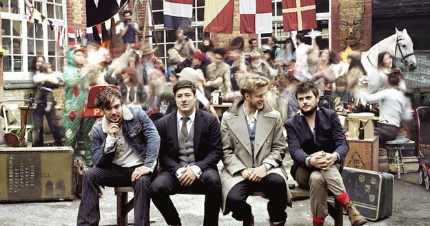 Mumford & Sons na okładce albumu "Babel" /