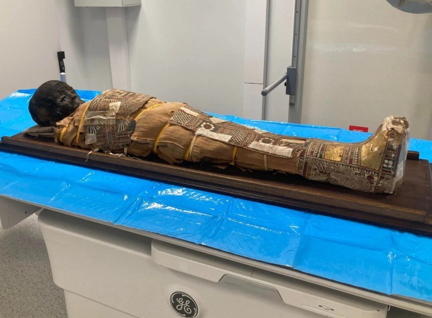 Mumia chłopca – kim był i skąd pochodził? /fot. Marzena Ożarek-Szilke/Uniwersytet Wrocławski /