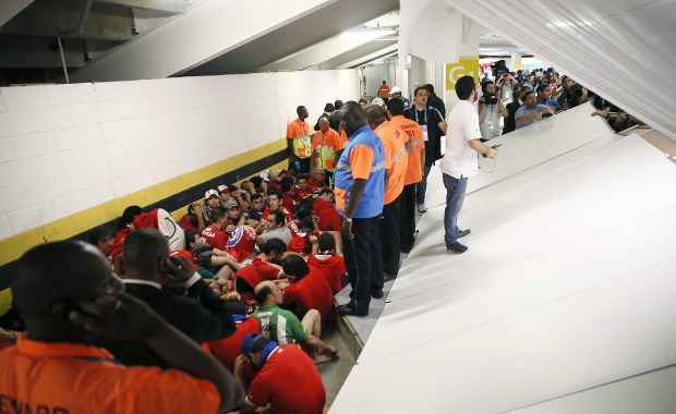 Mundial 2014: Kibice Chile wtargnęli do centrum prasowego