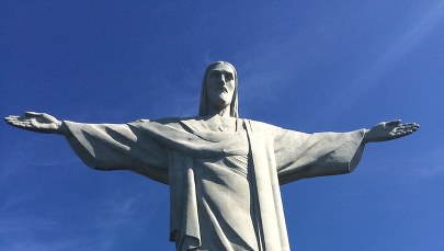 Mundial 2014: Pomnik Chrystusa w barwach finalistów